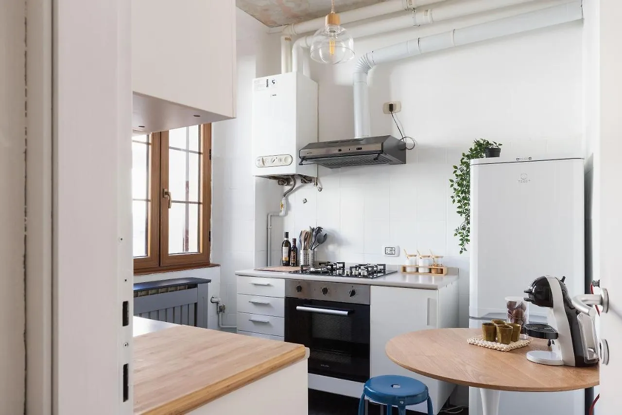 Casanina - The House Of Travelers Apartment Como
