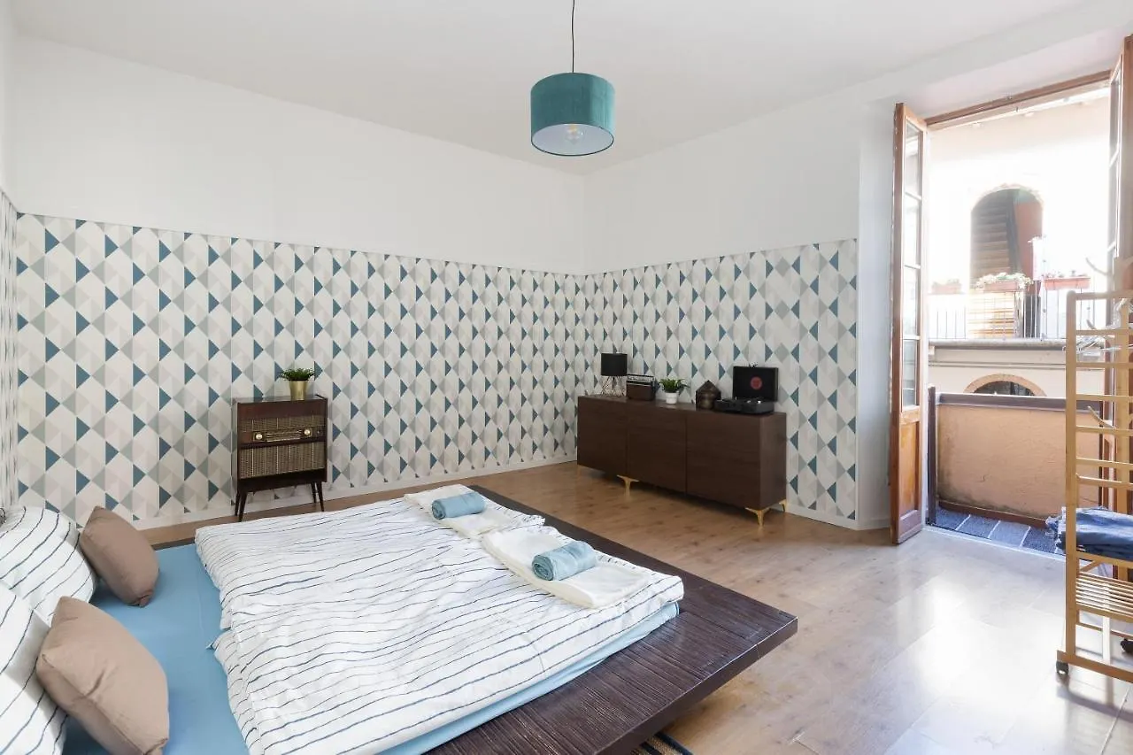 Casanina - The House Of Travelers Apartment Como
