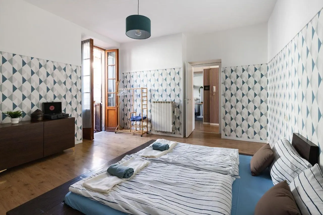 Casanina - The House Of Travelers Apartment Como Italy